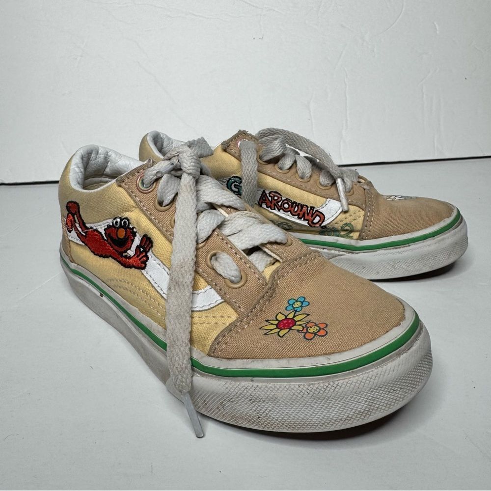 Vans x Sesame Street Old Skool sneakers size 13.5 kids - Picture 2 of 11